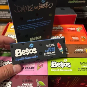 Besos bomb pop kiss